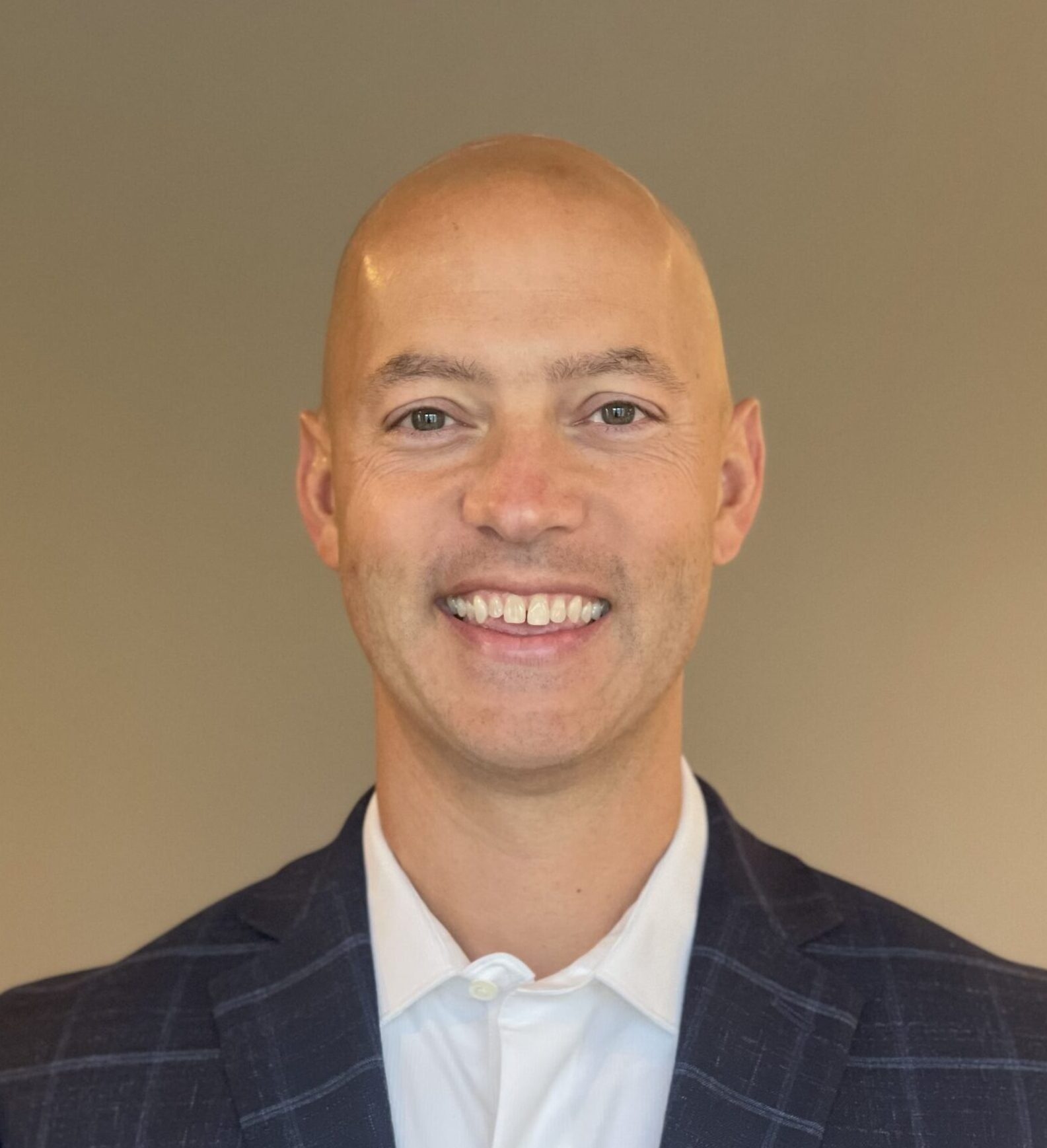 Headshot of Josh Karasow